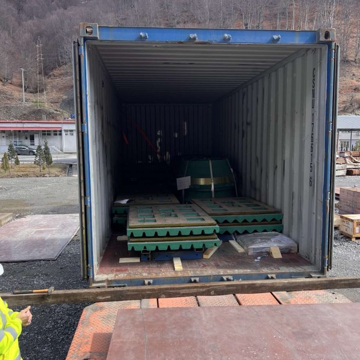 Резервни делови за дробилки - Spare parts for crushers