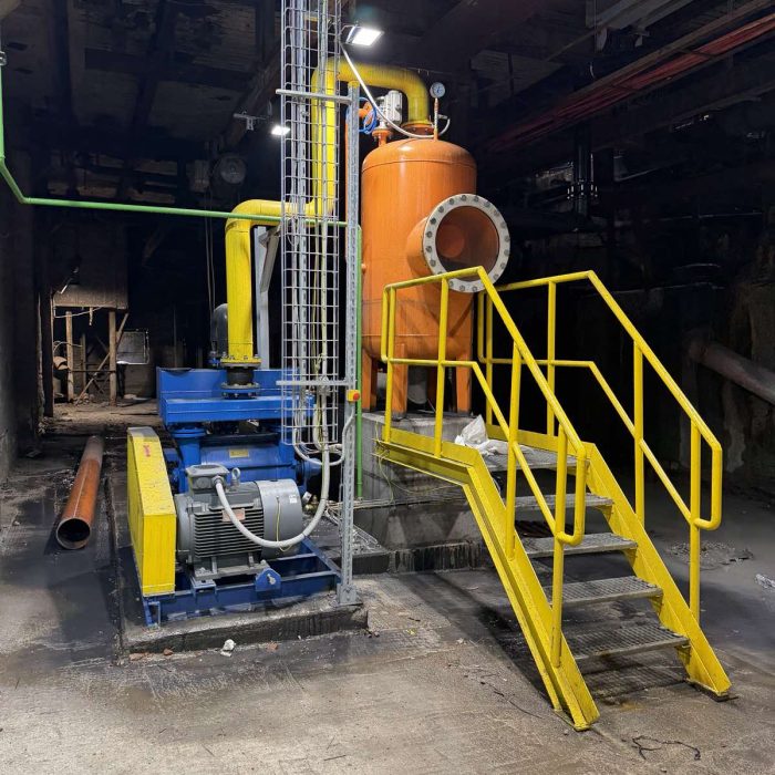 Вакум пумпа и ресивер - Vacuum pump and receiver